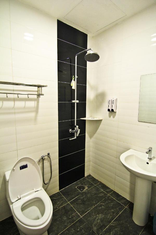 Hotel Rasah Серембан Екстериор снимка