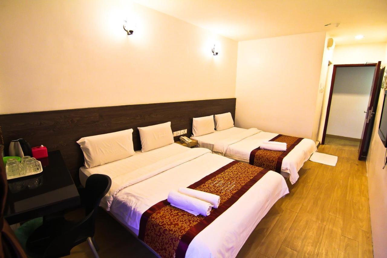 Hotel Rasah Серембан Екстериор снимка