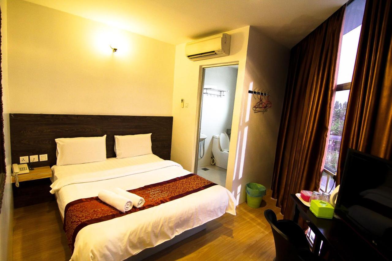 Hotel Rasah Серембан Екстериор снимка