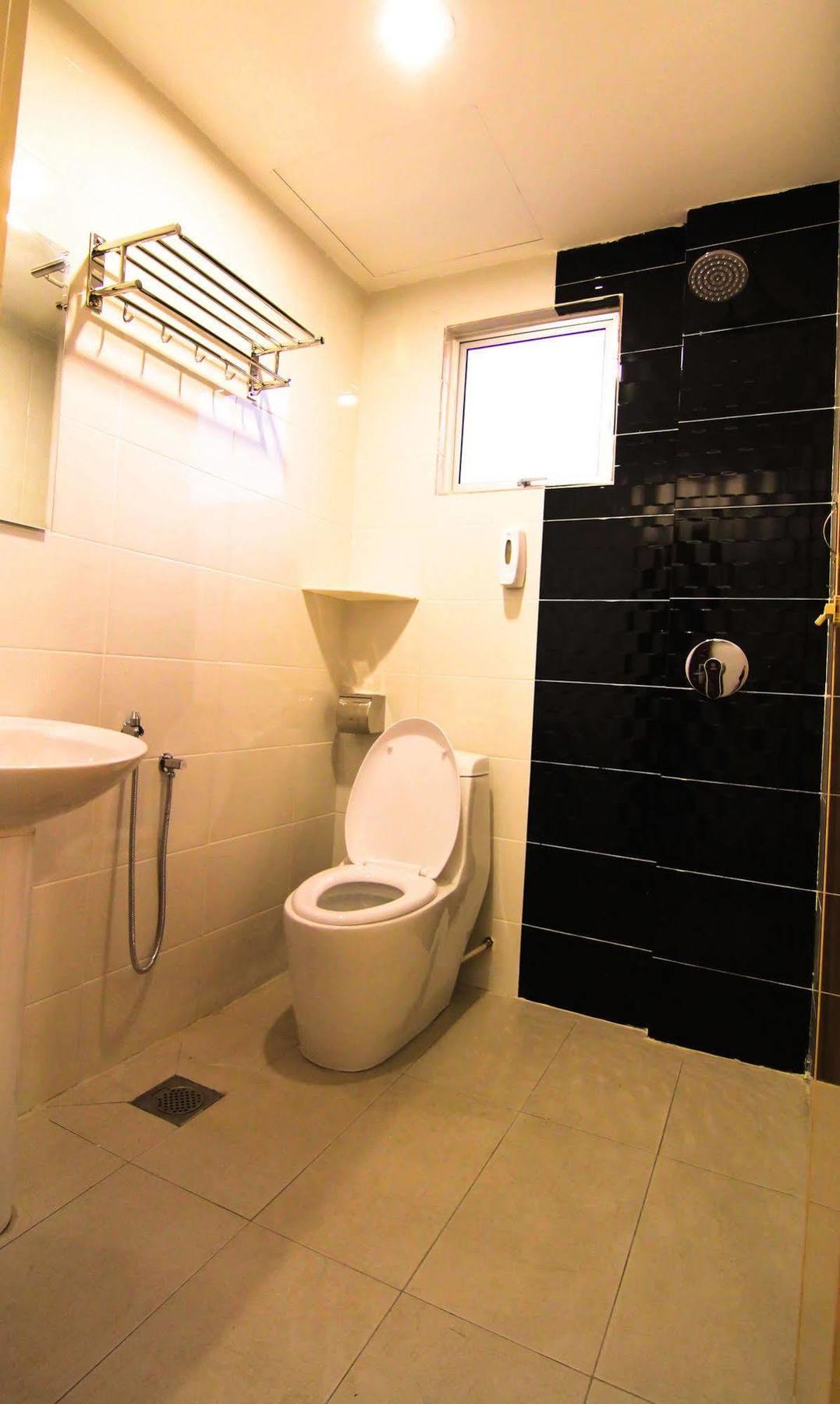 Hotel Rasah Серембан Екстериор снимка